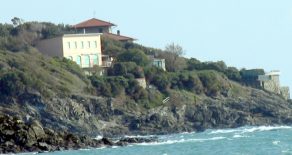 Villa „Baldi“ Ferienhaus – direkt am Meer, Castiglioncello, Livorno